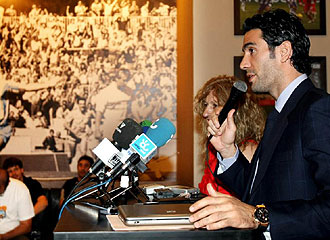 Fernando Sanz, durante la presentacin del bar del Mlaga