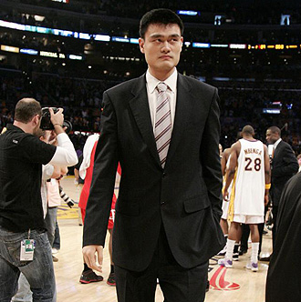 Yao Ming durante la serie de Houston contra los Lakers
