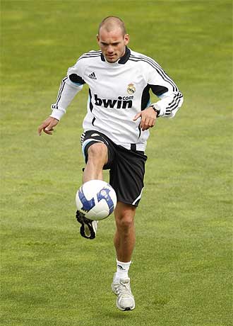 Sneijder durante un entrenamiento.