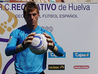 Guaita fue presentado como nuevo jugador del Recreativo, cedido por el Valencia
