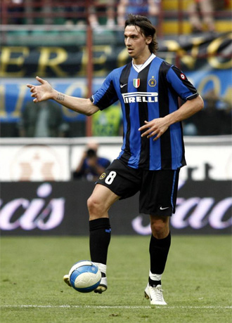 Ibrahimovic, durante un encuentro con el Inter.