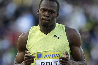 Usain Bolt gan aunque termin lejos de su mejor marca