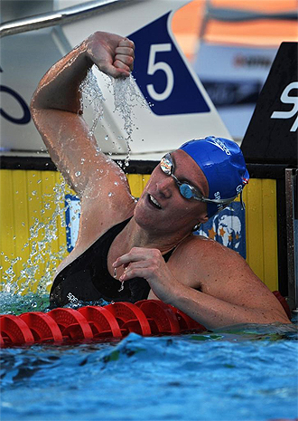 La nadadora inglesa Gemma Spofforth, tras lograr el rcord.