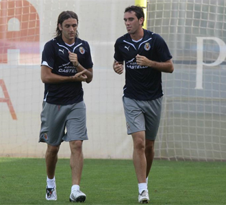 Gonzalo, junto a Godn, en un entrenamiento del Villarreal en esta pretemporada