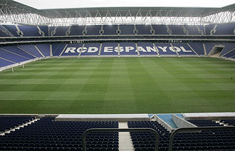 El Liverpool de Ben�tez inaugurar� con el Espanyol el nuevo estadio