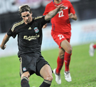 Fernando Torres, en un partido amistoso disputado en Singapur durante esta pretemporada