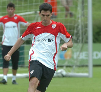 Andoni Iraola, en un entrenamiento con el Athletic de Bilbao durante esta pretemporada