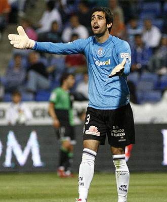 Asier Riesgo, durante un partido con la Real Sociedad