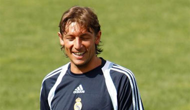 Heinze, durante un entrenamiento con el Real Madrid.