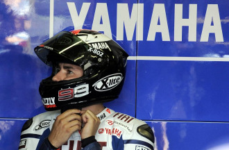 Jorge Lorenzo, en el 'box' de Yamaha.