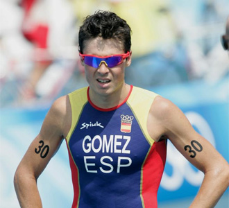 Javier Gmez Noya, en una prueba de los Juegos Olmpicos de Pekn