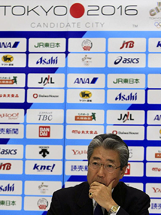 Tsunekazu Takeda , El presidente del Comit Olmpico Japons y vicepresidente de la candidatura de Tokio 2016, durante una conferencia de prensa