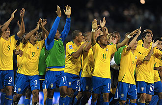 Los brasileos celebrando el triunfo