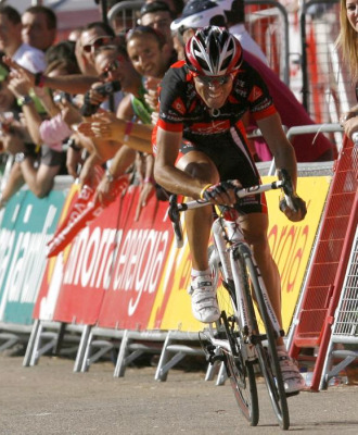 Alejandro Valverde en el sprint de Xorret de Cat.