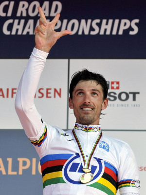 Fabian Cancellara seala su tercer ttulo mundial.