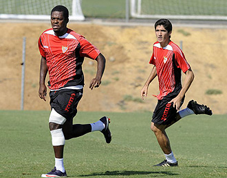 Romaric durante su recuperacin en un entrenamiento con el Sevilla