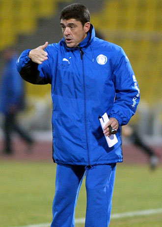 ngel Pedraza, nuevo entrenador del Baleares, en su poca de tcnico del Iraklis griego