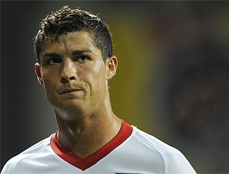Ronaldo pone mala cara en un partido con Portugal