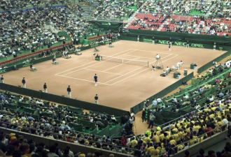 Vista del Palau Sant Jordi durante la final de la Copa Davis del a�o 2000.