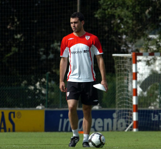 Daz de Cerio, en un entrenamiento con el Athletic.