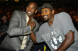 Kobe Bryant y Ron Artest