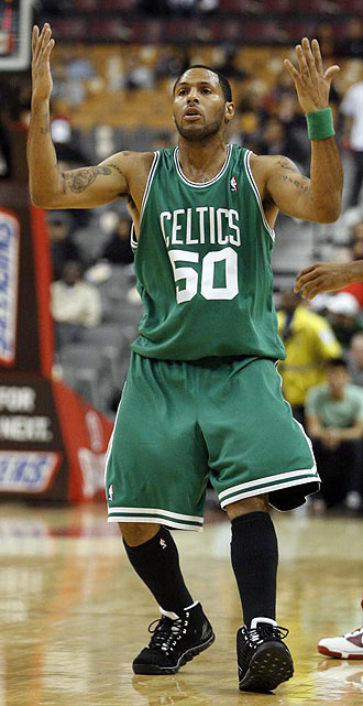 Eddie House con los Celtics