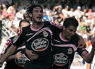 Colotto celebra el gol marcado en Tenerife.