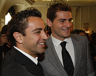 Xavi Hernández e Iker Casillas en una entrega de Premios MARCA
