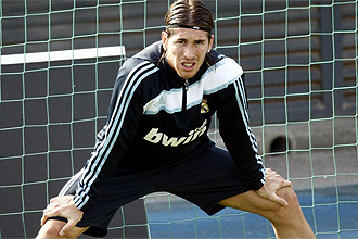 Sergio Ramos, durante un entrenamiento con el Madrid