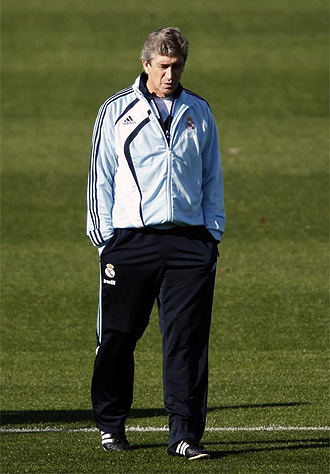 Pellegrini, en un entrenamiento del Real Madrid