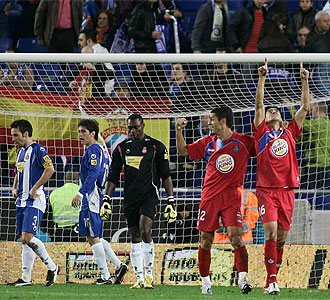 Pedro Ros celebra el gol logrado ante el Espanyol