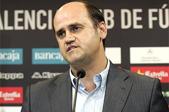Fernando Gmez, director deportivo del Valencia, durante una rueda de prensa