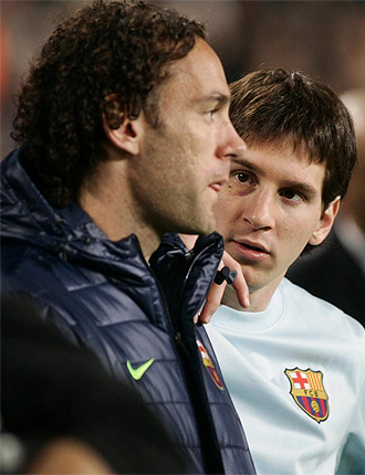 Milito junto a Messi antes de un partido de Champions