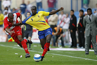 Felipe Caicedo, en un partido con Ecuador de 2007