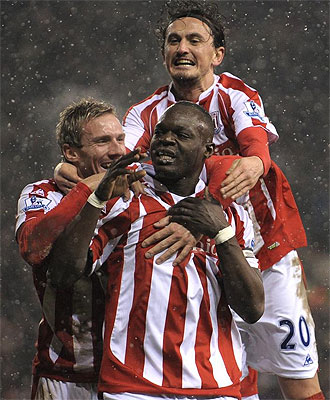 Diagne-Faye celebra su gol con el Stoke ante el Fulham