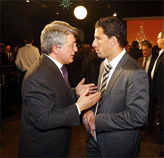 Cerezo, presidente del Atltico de Madrid, junto a Maxi