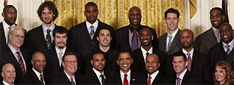 Obama recibió a los Lakers