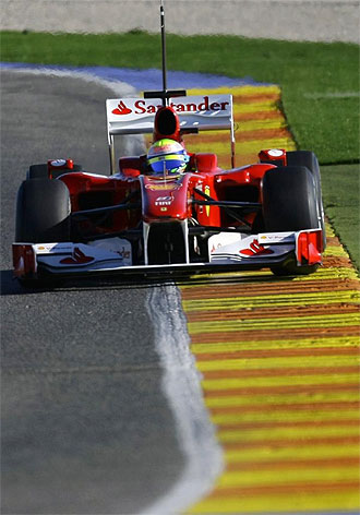 Massa, probando el F10 en el circuito de Cheste
