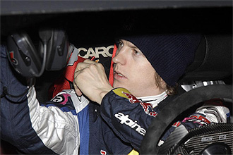 Kimi Raikkonen, en plena disputa del rally de Suecia