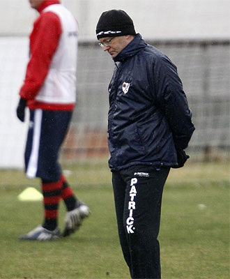 Pepe Mel, en un entrenamiento del Rayo Vallecano.