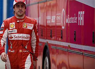 Fernando Alonso tras unos entrenamientos con Ferrari.