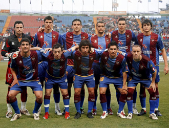 Los jugadores del Levante posan en el ltimo partido que jugaron en el Ciutat de Valencia.
