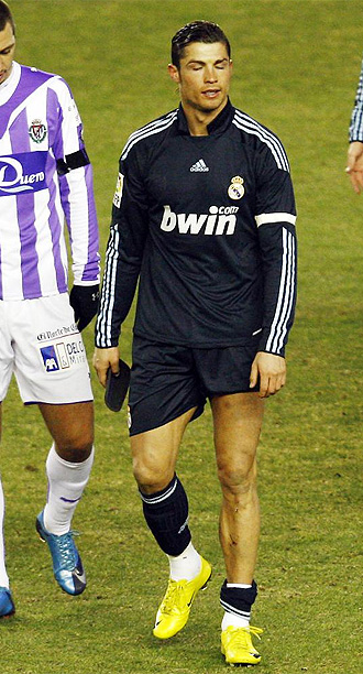 Cristiano Ronaldo, contrariado tras la entrada de Nivaldo
