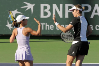 Nuria Llagostera y Mara Jos Martnez, en Indian Wells.