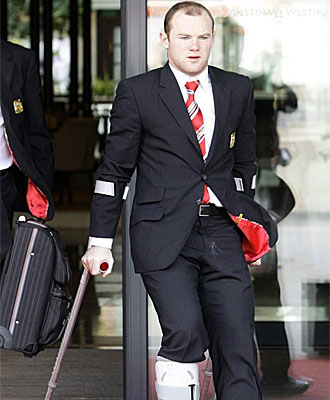 Wayne Rooney, a su llegada al Reino Unido tras el partido de Champions ante el Bayern