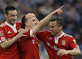Ribery celebra el gol del Bayern.
