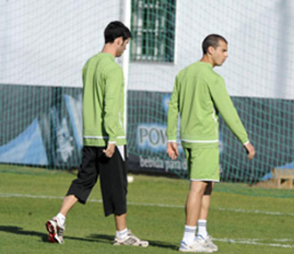 Juanma en un entrenamiento del Betis