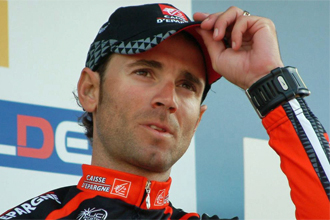 Alejandro Valverde en el podio de la Paris-Niza.
