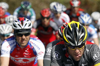 Armstrong est preparando el Tour de Francia