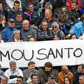 Los tifosi interistas ya se han manifestado en ms de una ocasin pidiendo a Mourinho que se quede